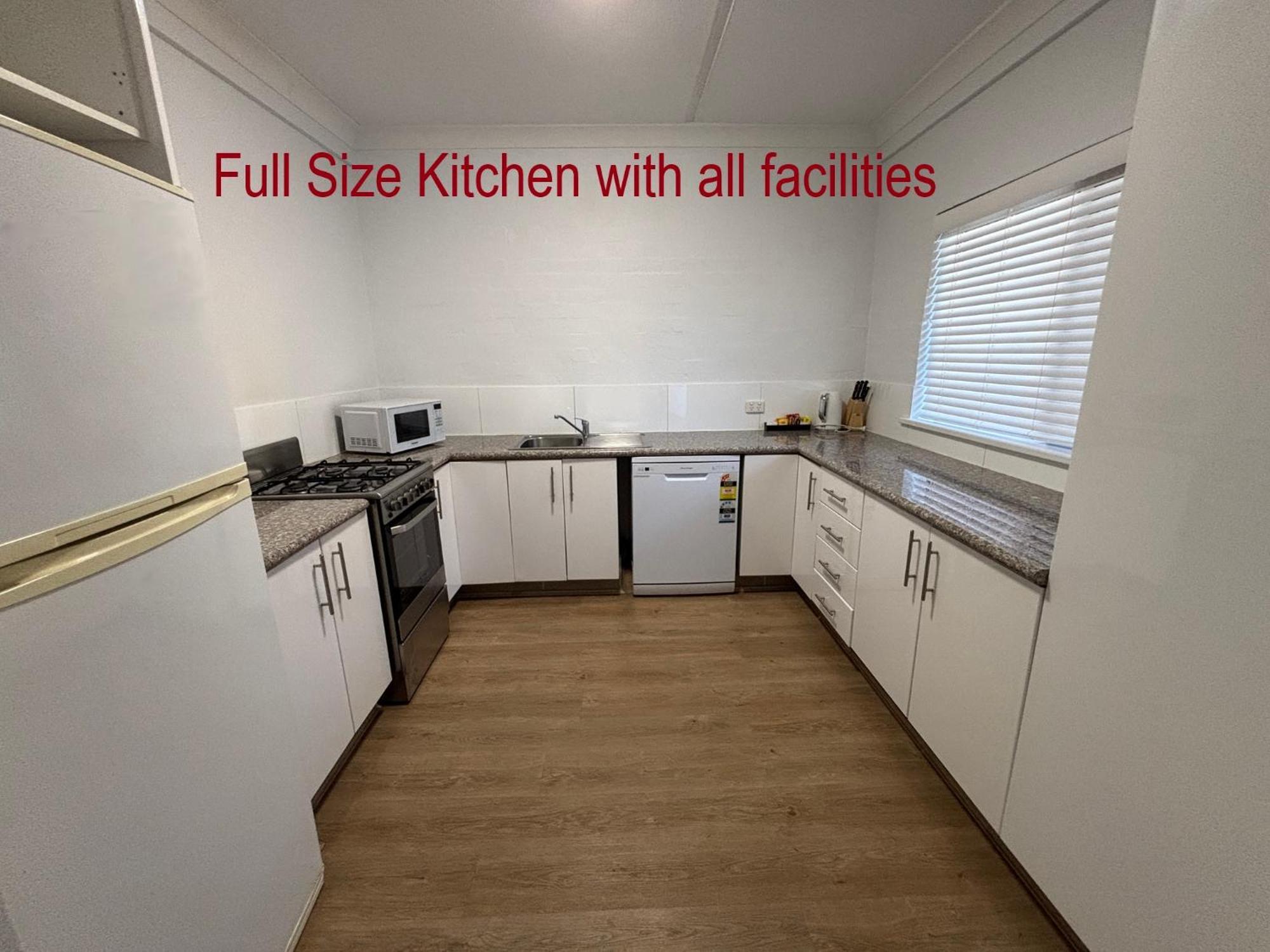 Oxley Court Serviced Apartments Canberra Exterior photo